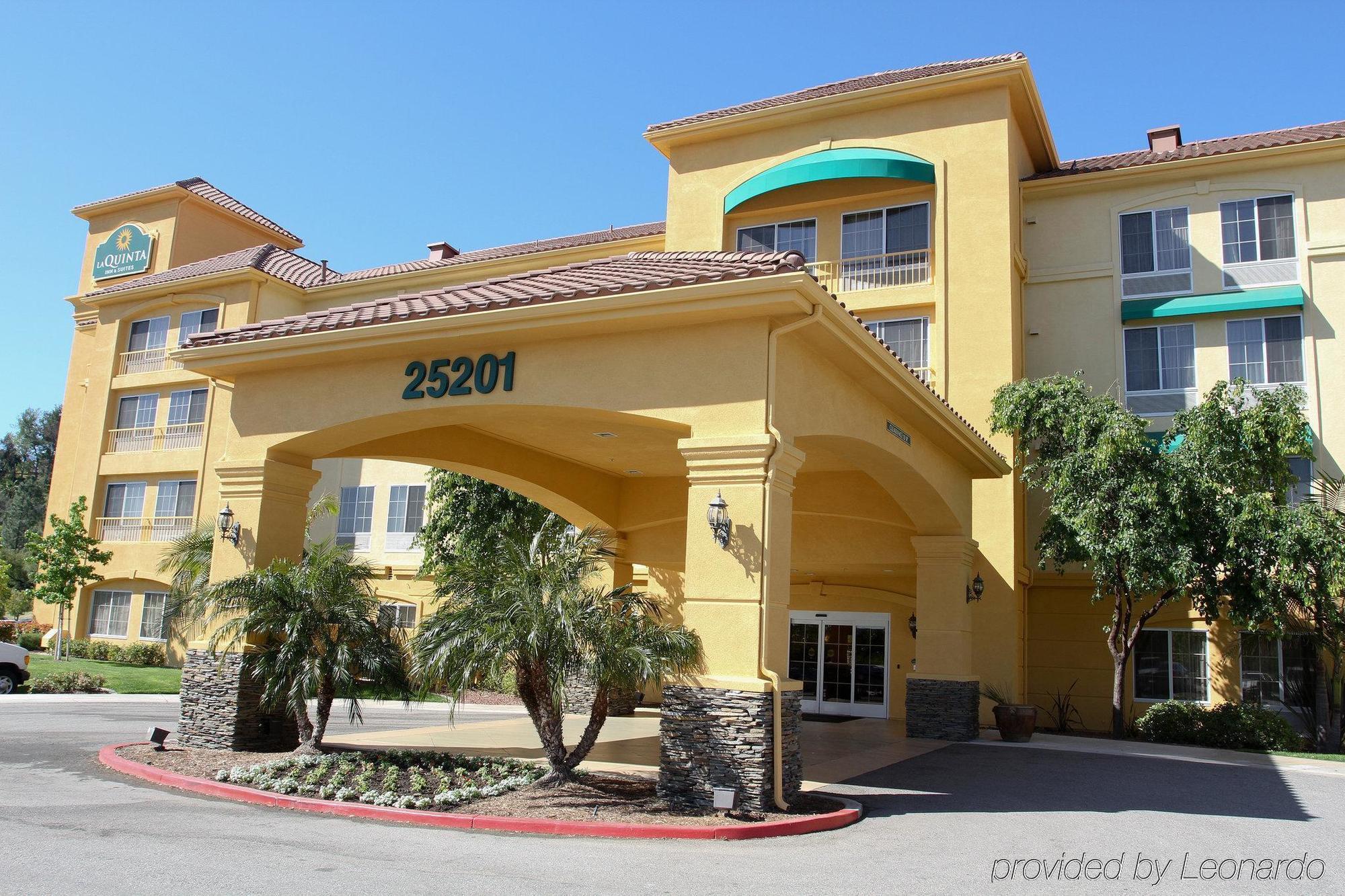 فندق لا كوينتا إن آند سويتس باي ويندام سانتا كلاريتا - فالنسيا Stevenson Ranch المظهر الخارجي الصورة